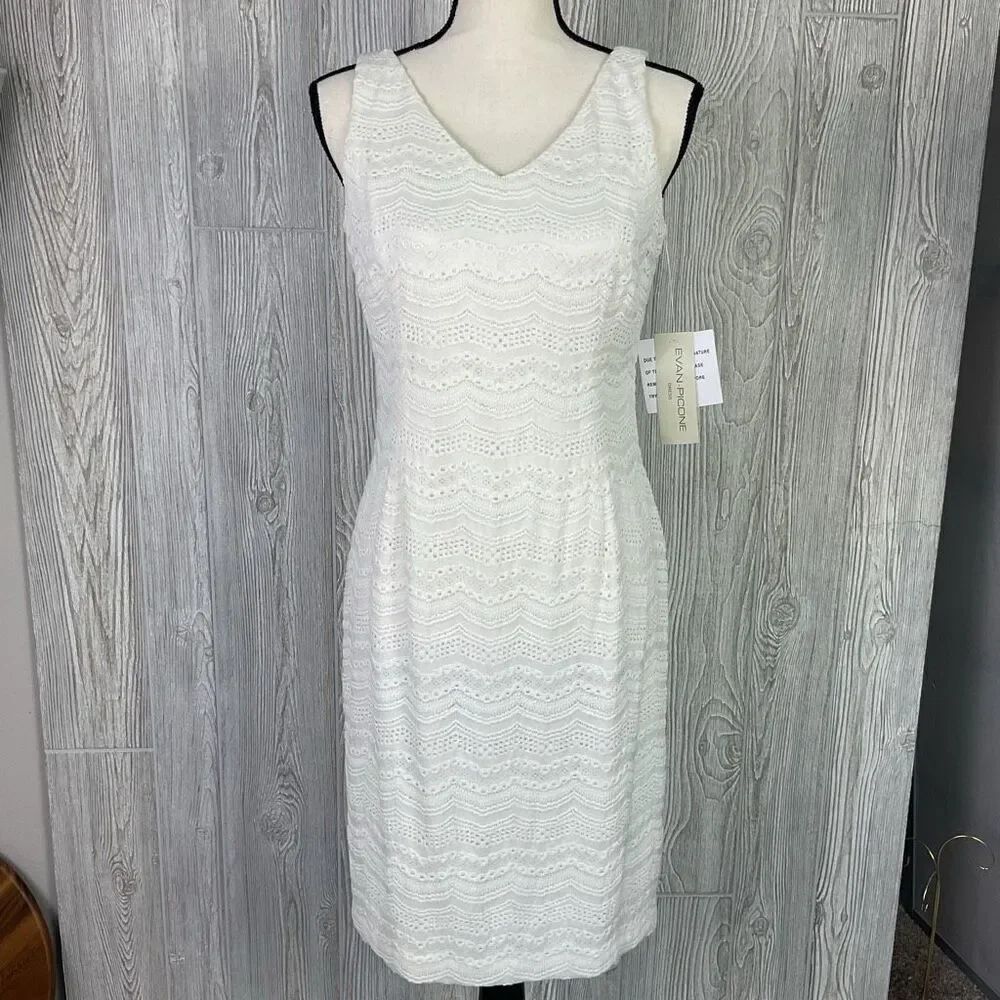 NWT Evan Picone Ivory Lace SleevelessโDress Womanโs Size 6 V Neck Fully Lined